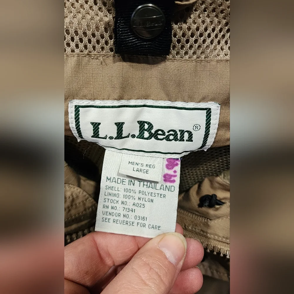 L.L. Bean Country Parka Windbreaker Tan hooded jacket, size Large